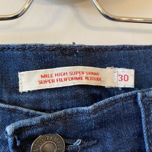 Levi’s-Mile High Super Skinny Dark Wash (Size:30) - Picture 12 of 12